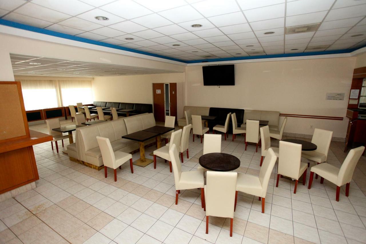 Aranypart Hotel Siófok Buitenkant foto