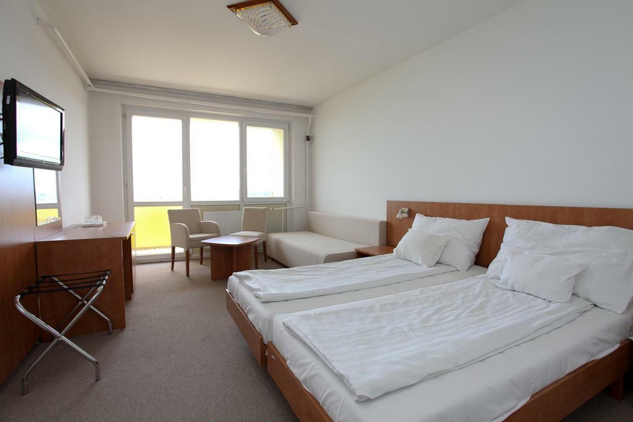 Aranypart Hotel Siófok Buitenkant foto