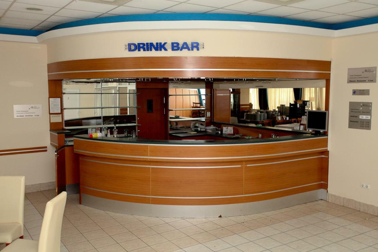 Aranypart Hotel Siófok Buitenkant foto